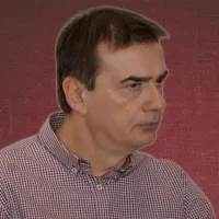 Τάκης Κατσαρός