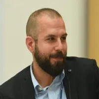 antonis tzanakopoulos