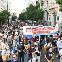 Συγκέντρωση - Καλλιτέχνες