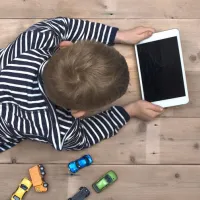 Επιστολή εκπαιδευτικού: Δώστε tablet στο λαό