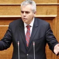 Μάξιμος Χαρακόπουλος