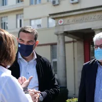 tsipras-erithros-stavros