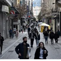 Lockdown: Τα νέα μέτρα για μετακινήσεις και λιανεμπόριο