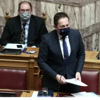 stelios-petsas-vouli