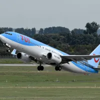 tui 737 800