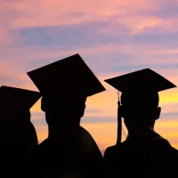 Η τριτοβάθμια εκπαίδευση και οι «μπαχαλάκηδες»