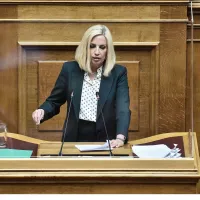 Η Φώφη Γεννηματά στη Βουλή