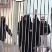 nazistikoi xairetismoi epal stavroupoli mathites epithesi