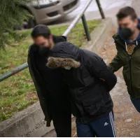 opadoi_dolofonia_alki