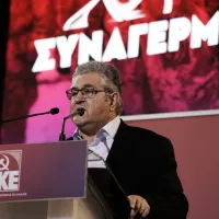 dimitris koutsoumpas