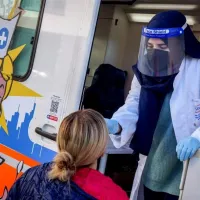 κορονοϊός, τεστ, σελφ τεστ, μοριακό τεστ, rapid test, νοσοκόμα, 