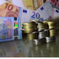 Δώρο Πάσχα: Πώς υπολογίζεται; Τι να κάνετε αν δεν το λάβετε