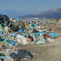 Σκουπίδια στο Μεσολόγγι