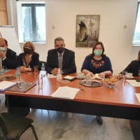 syrigos voultepsi synantisi