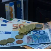 Επιδόματα ΟΠΕΚΑ: Νωρίτερα η πληρωμή για τον Απρίλιο