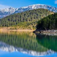 λίμνη αωού