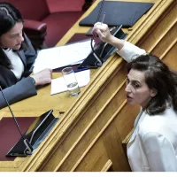 kefalidou-kerameos-vouli