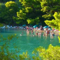 Παραλίες στον Πόρο