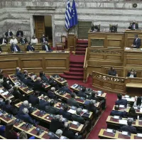 Πρόταση μομφής στη Βουλή