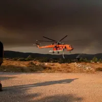 καναντέρ, πυροσβεστικό, ελικόπτερο, άνθρωπος, φωτιά, πυρκαγιά