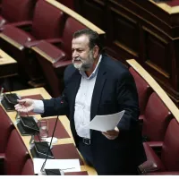Βασίλης Κεγκέρογλου