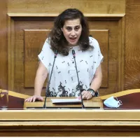 xara kefalidou apantisi se kerameos