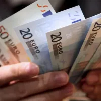 επίδομα voucher