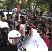 απθ-φοιτητεσ-πανεπιστημιακη-αστυνομία