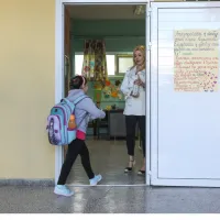 σχολεία τάξη άνοιγμα τον απρίλιο