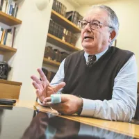 νίκος αλιβιζάτος