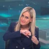 παρουσιάστρια ΕΡΤ μαλλιά