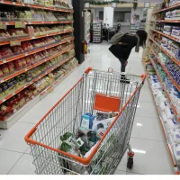 σούπερ μάρκετ προϊόντα