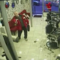 μακελαρης-ρατσιστης