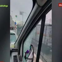 Σφαίρα χτύπησε βαν στη Μεταμόρφωση
