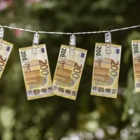 Δώρο Πάσχα: Πότε πληρώνεται; Τι ισχύει για τις αναστολές
