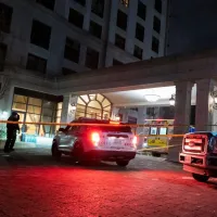 Πυροβολισμοί σε πολυκατοικία στο Τορόντο - Πέντε νεκροί