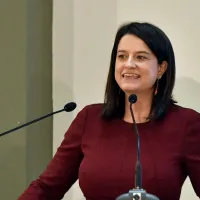 niki-kerameos