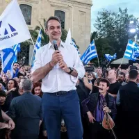 Μητσοτάκης2