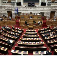 Πρόταση μομφής Βουλή