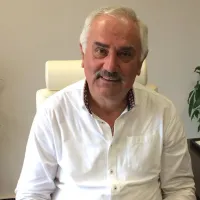 Θέμης Ζεκερίδης