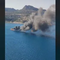 φωτιά πλοίο