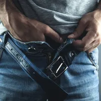 Αυνανισμός άνδρα