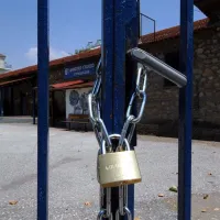 κλειστά σχολεία