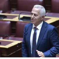 Αποστολάκης