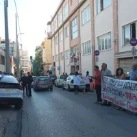 διαμαρτυρία2