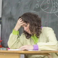 εκπαιδευτικος εξουθενωση