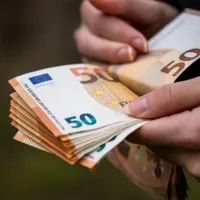επιδομα voucher κατάρτισης 1000 ΕΥΡΩ