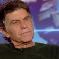 Γιάννης Μπέζος