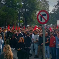 φοιτητες καβουρι