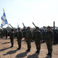 στρατός
